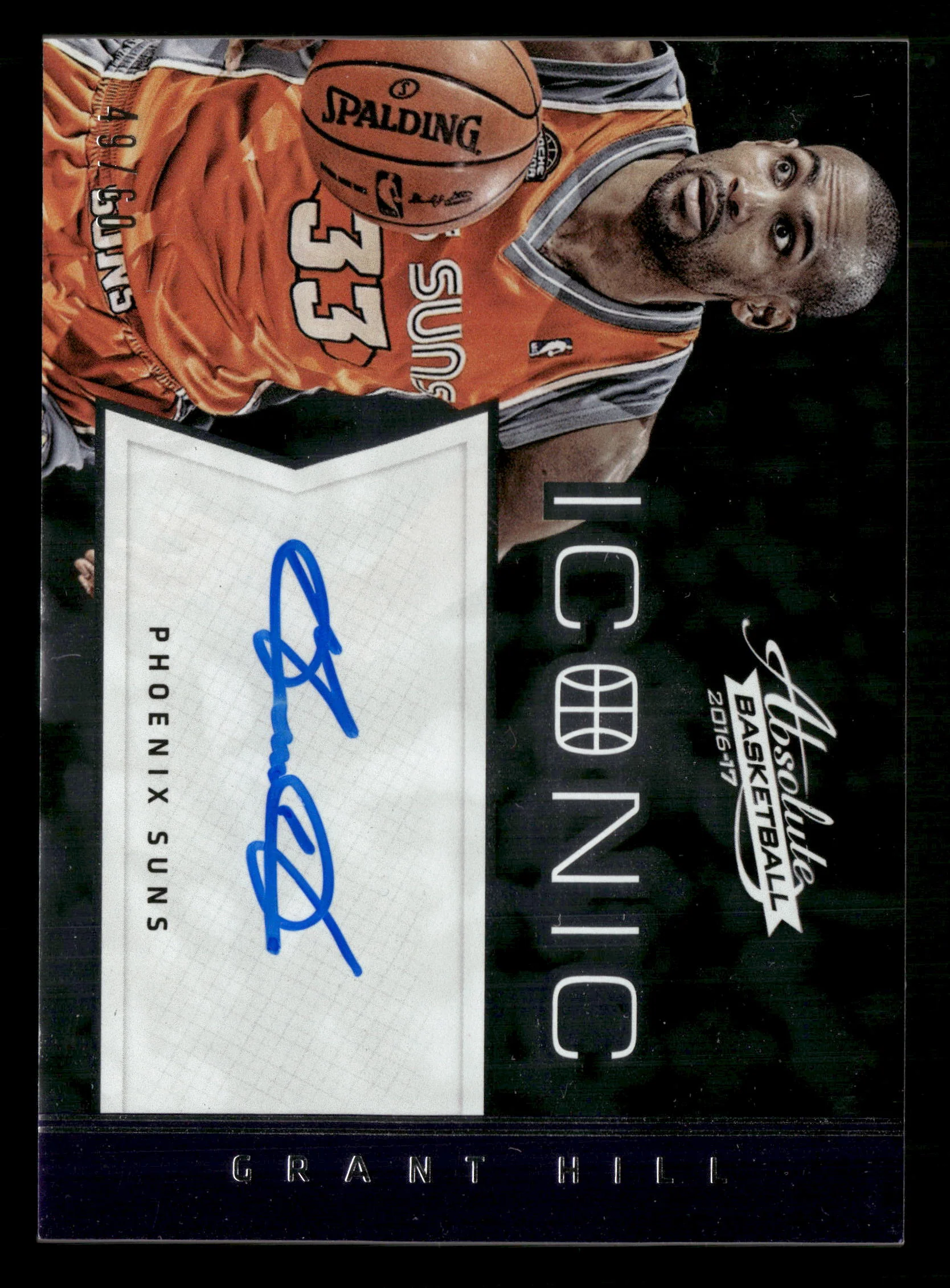 2016-17 Panini Absolute #22 Grant Hill Iconic Autographs #/60