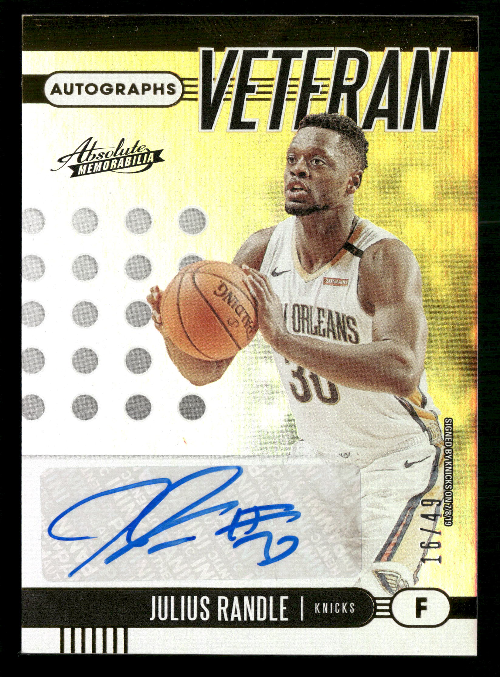 2019-20 Panini Absolute Memorabilia #VA-JR Julius Randle Veteran Auto #/49