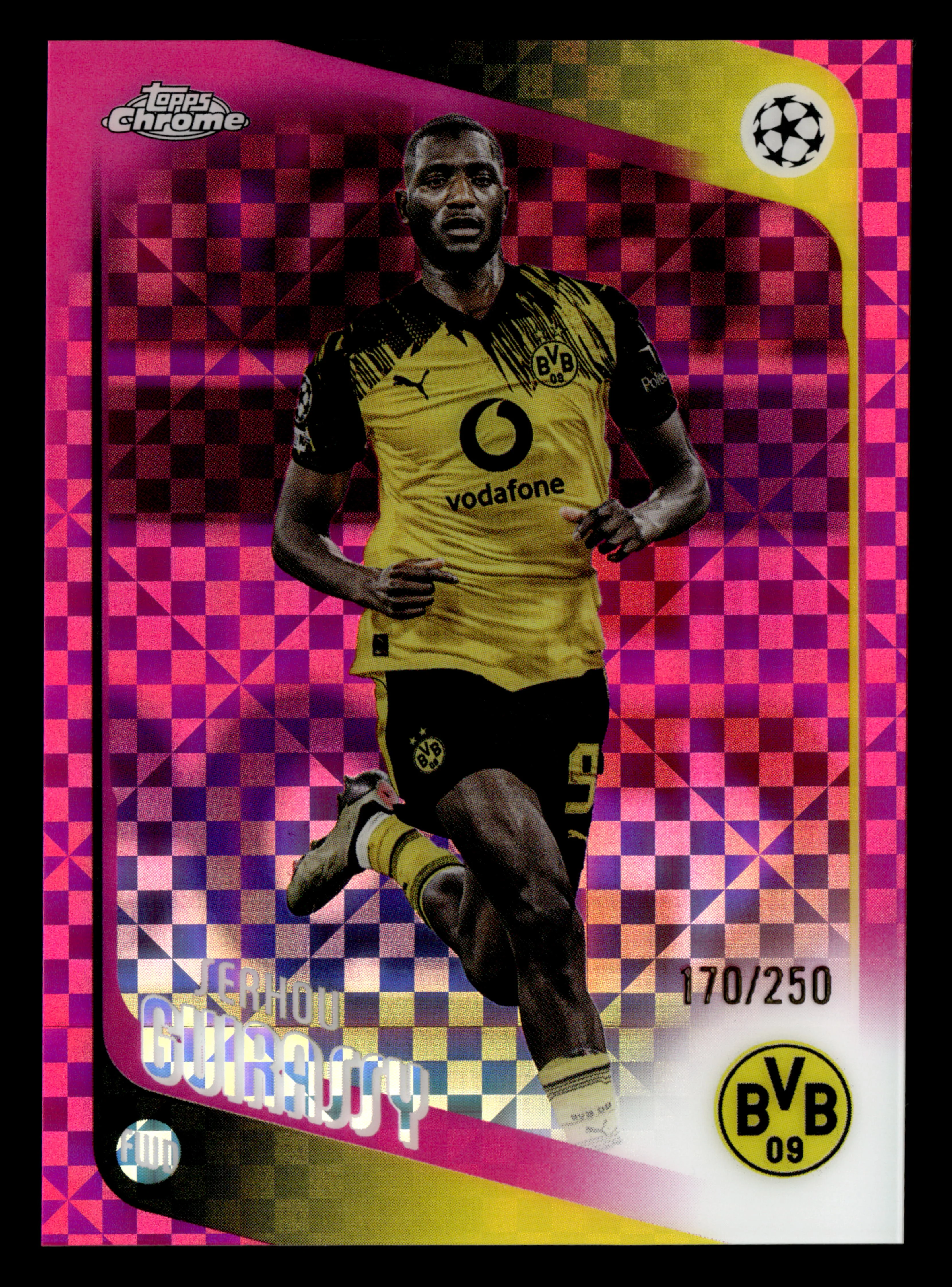 2025-26 Topps Chrome UCC #59 Serhou Guirassy Pink X-Fractor #/250